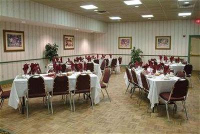 фото отеля Ramada Ellsworth