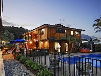 Bay Adventurer Apartments Paihia