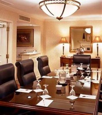 фото отеля Marriott Waterford