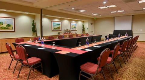 фото отеля Hilton Garden Inn Carlsbad Beach