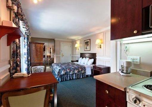 фото отеля Econo Lodge Brossard