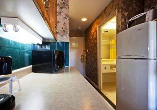 фото отеля Econo Lodge Brossard