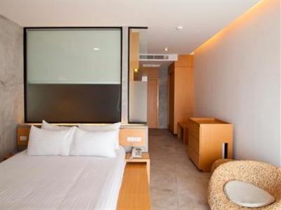 фото отеля The Now Hotel