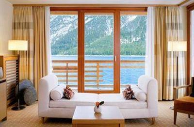 фото отеля Travel Charme Furstenhaus Am Achensee