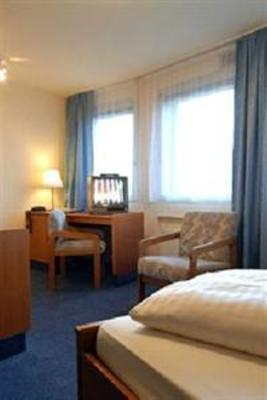 фото отеля Comfort Hotel Ludwigsburg
