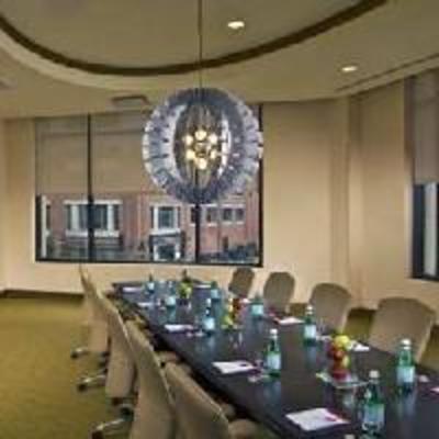 фото отеля Hilton Garden Inn Baltimore Inner Harbor
