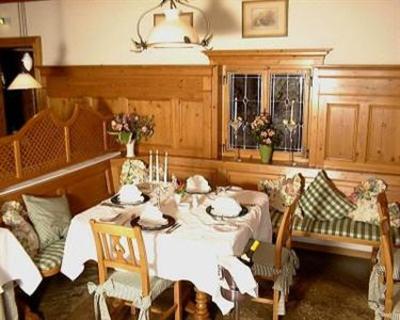 фото отеля Hotel Limmerhof Taufkirchen