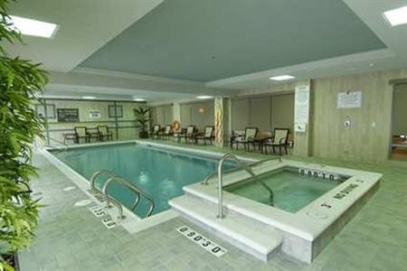 фото отеля Hampton Inn & Suites Guelph