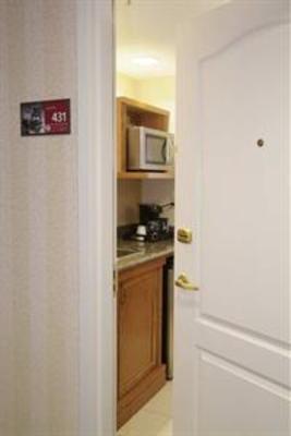 фото отеля Hampton Inn & Suites Guelph