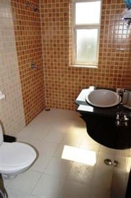 фото отеля Suryaa Villa
