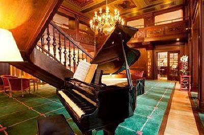 фото отеля Steigenberger Hotel Thuringer Hof