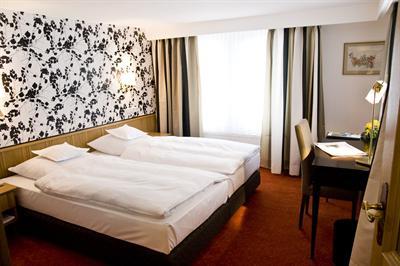 фото отеля Jagdhaus Wiese Hotel