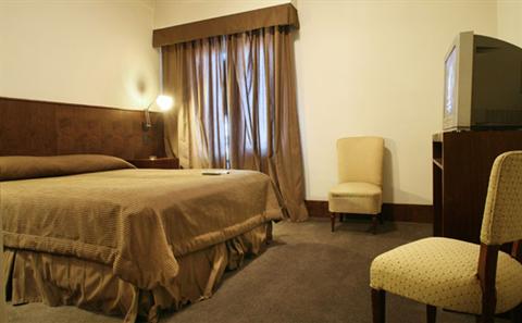 фото отеля Constitucion Palace Hotel