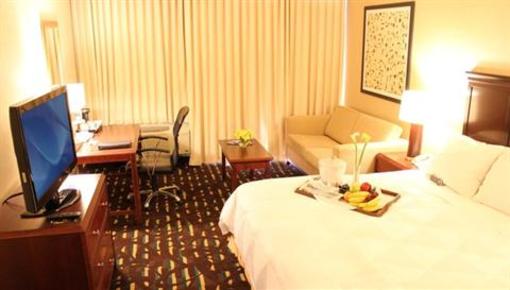 фото отеля Radisson Hotel Chicago O'Hare