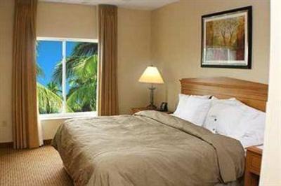 фото отеля Homewood Suites Miami-Airport / Blue Lagoon