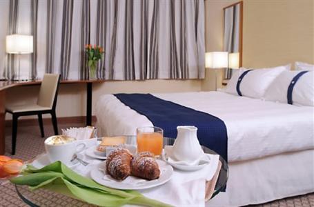 фото отеля Holiday Inn Milan Assago