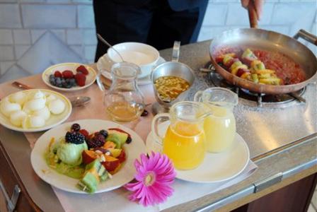 фото отеля Holiday Inn Milan Assago