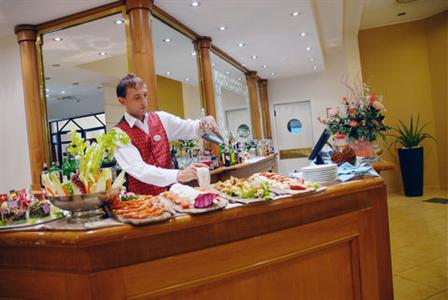 фото отеля Holiday Inn Milan Assago