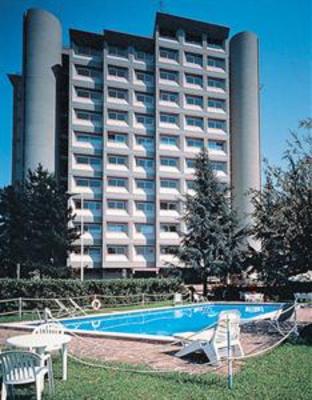 фото отеля Holiday Inn Milan Assago