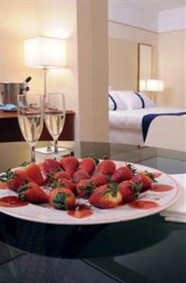 фото отеля Holiday Inn Milan Assago