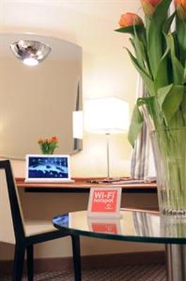 фото отеля Holiday Inn Milan Assago