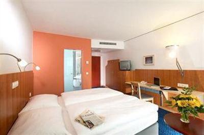 фото отеля Austria Trend Hotel Messe Wien