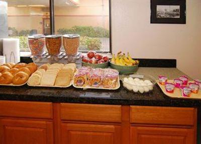 фото отеля Quality Inn and Suites Medford (Oregon)