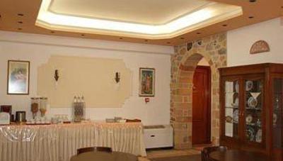 фото отеля Petrino Guesthouse Monemvasia