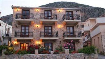 фото отеля Petrino Guesthouse Monemvasia