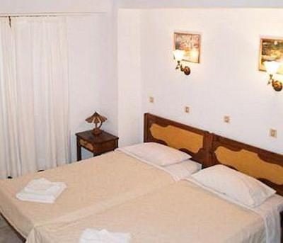 фото отеля Petrino Guesthouse Monemvasia