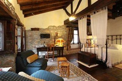 фото отеля Casona D'Alevia Hotel Penamellera Baja
