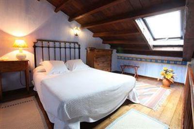 фото отеля Casona D'Alevia Hotel Penamellera Baja