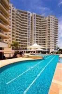 фото отеля Outrigger Twin Towns Resort
