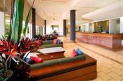 фото отеля Outrigger Twin Towns Resort