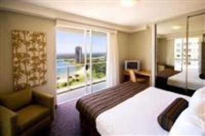 фото отеля Outrigger Twin Towns Resort