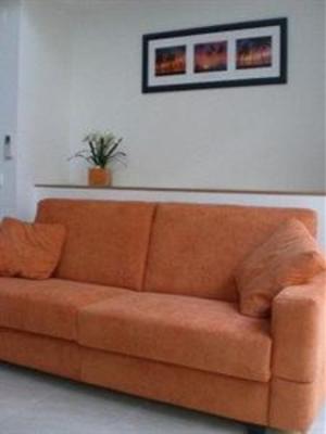 фото отеля Enginy Apartments Figueres