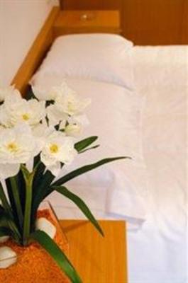 фото отеля Enginy Apartments Figueres