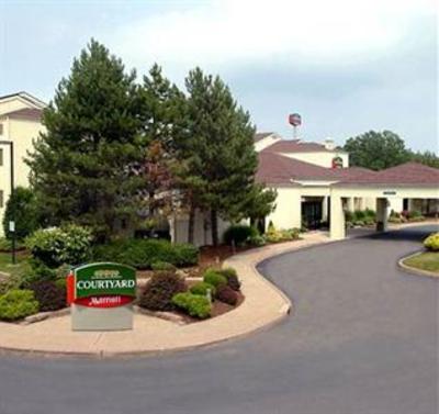 фото отеля Courtyard by Marriott New Haven Wallingford