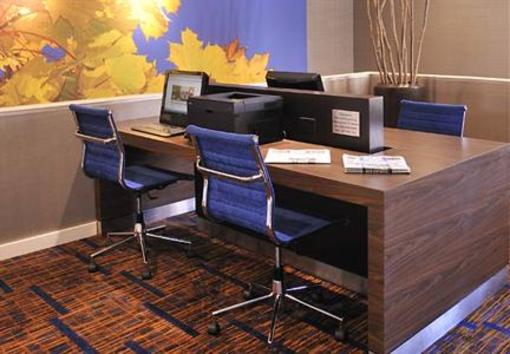 фото отеля Courtyard by Marriott New Haven Wallingford
