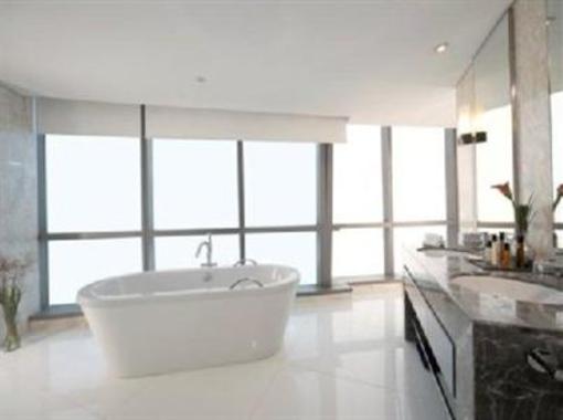 фото отеля Jumeirah at Etihad Towers Residence