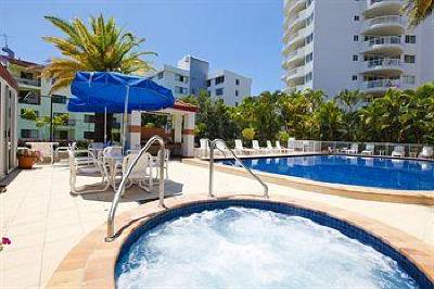 фото отеля Surf Parade Resort
