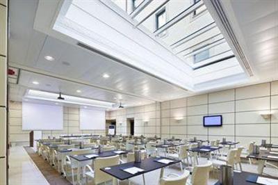 фото отеля UNA Hotel Roma