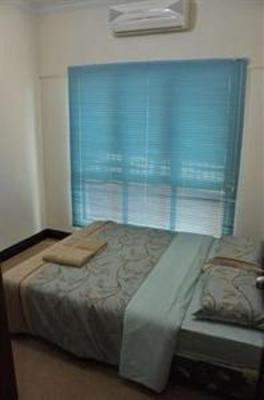 фото отеля Marina Court Holiday Apartments