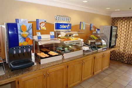 фото отеля Holiday Inn Express Pigeon Forge/Dollywood