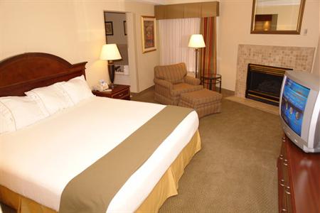 фото отеля Holiday Inn Express Pigeon Forge/Dollywood