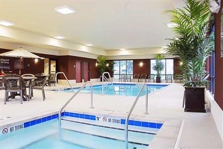 фото отеля Hampton Inn & Suites Marshalltown