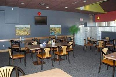 фото отеля Quality Inn West Harvest