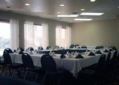 фото отеля Quality Inn West Harvest