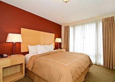 фото отеля Comfort Suites Chicago