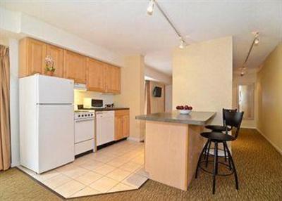 фото отеля Comfort Suites Chicago